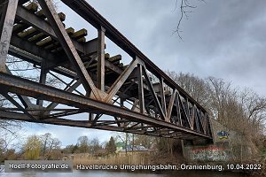 Brücke Umgehungsbahn in Oranienburg am 10.04.2022 - Foto: Olaf Hoell